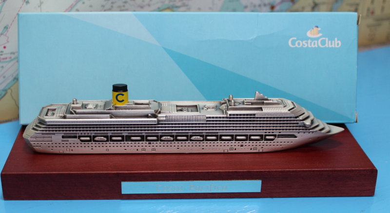 Kreuzfahrtschiff "Costa Pacifica" (1 St.)  IT Costa Club in ca. 1:1400